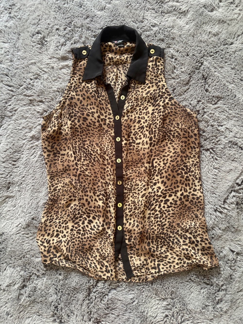 Guess Y2K Semi Sheer Brown Animal Print Sleeveless Button Down Blouse